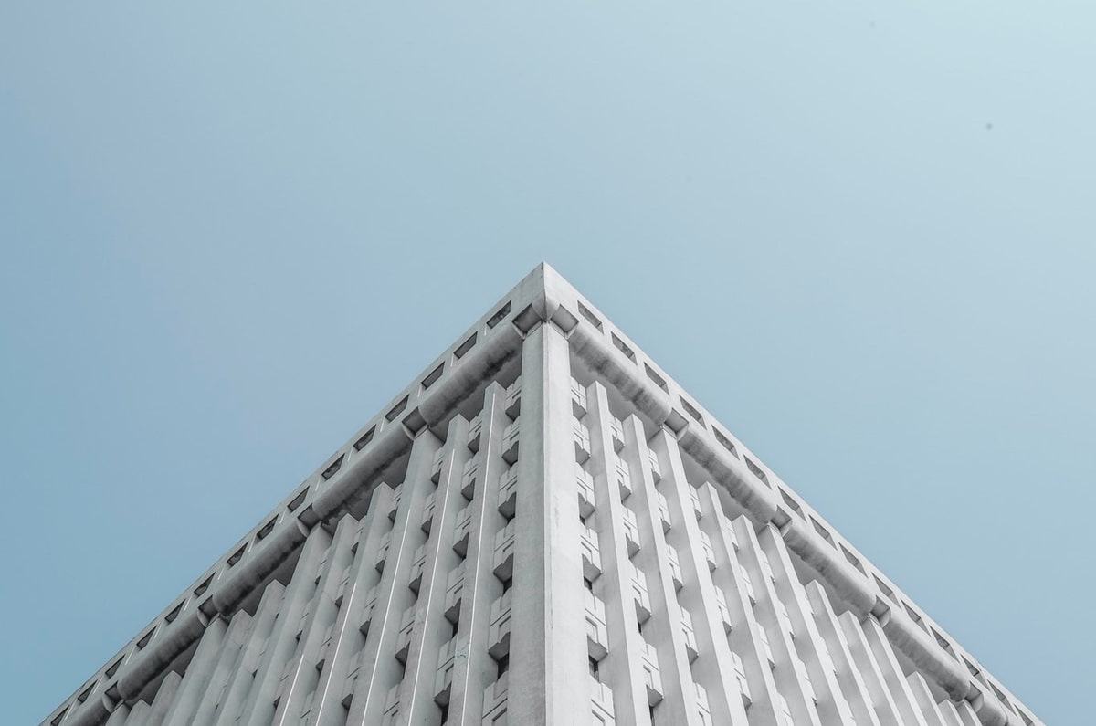 新加坡28预测-拉里贾尼称已有超过500名美国军人丧生